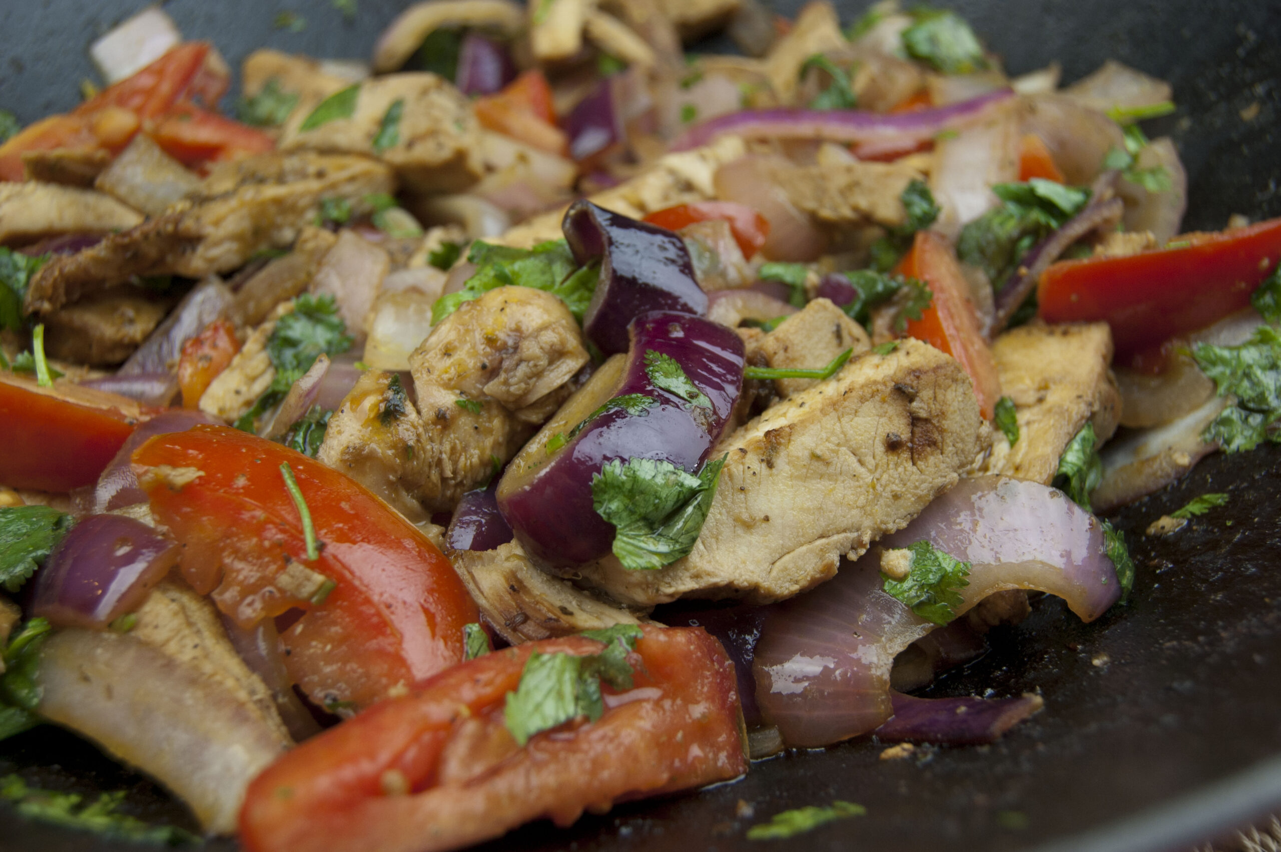 peruvian-chicken-saltado-chicken-stir-fry-manuel-villacorta-weight